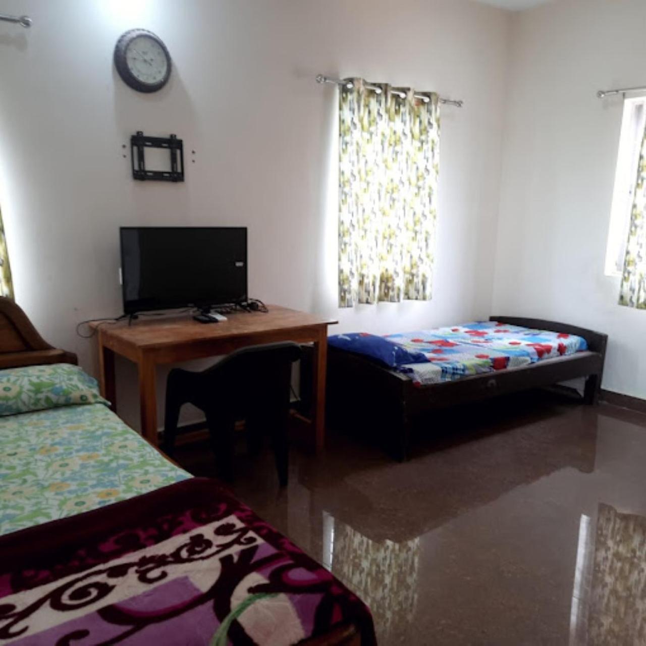 Aiims Nagar Rest House Bhubaneswar Hotell Exteriör bild